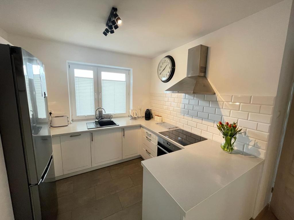 דירות לומניצה Apartament Monaberg מראה חיצוני תמונה